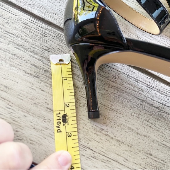 Talbots Trulli Black Ankle Strap Heeled Sandals Womens size 9 - Picture 8 of 8